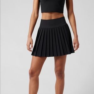 Athleta Levitate Skort 14”